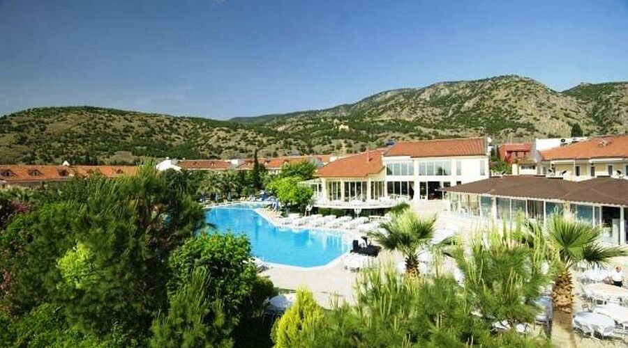  DENİZLİ KARAHAYIT LYCUS RİVER TERMAL OTEL 5* 