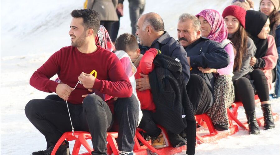 DAVRAZ KAYAK MERKEZİ 