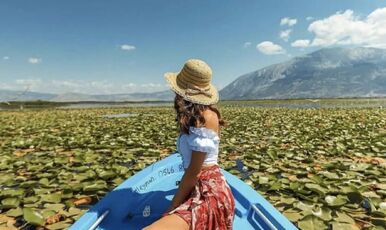 ISPARTA GÜL BAHÇELERİ ÇİVRİL IŞIKLI GÖL VE KİRAZLIDERE CAM TERAS TURU