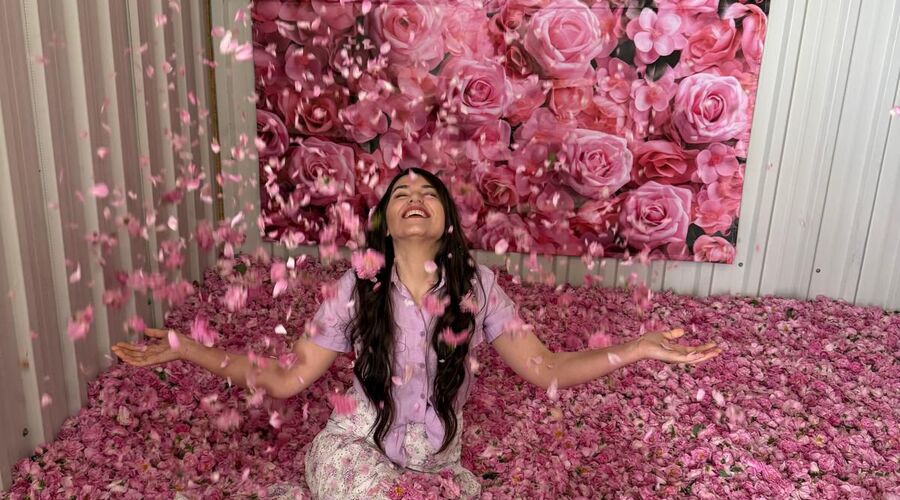 ISPARTA GÜL BAHÇELERİ ÇİVRİL IŞIKLI GÖL VE KİRAZLIDERE CAM TERAS TURU