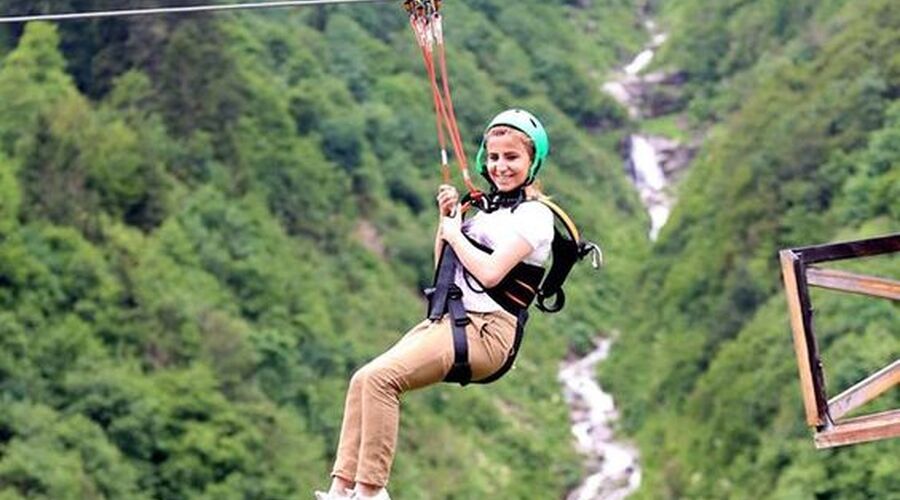 KIŞ ÖZEL UÇAKLI DOĞU KARADENİZ BATUM GÜRCİSTAN